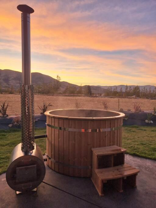 הוילה Queensberry Relax In Rural Wanaka מראה חיצוני תמונה